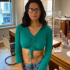 Alo Yoga Green rouched long sleeve crop top